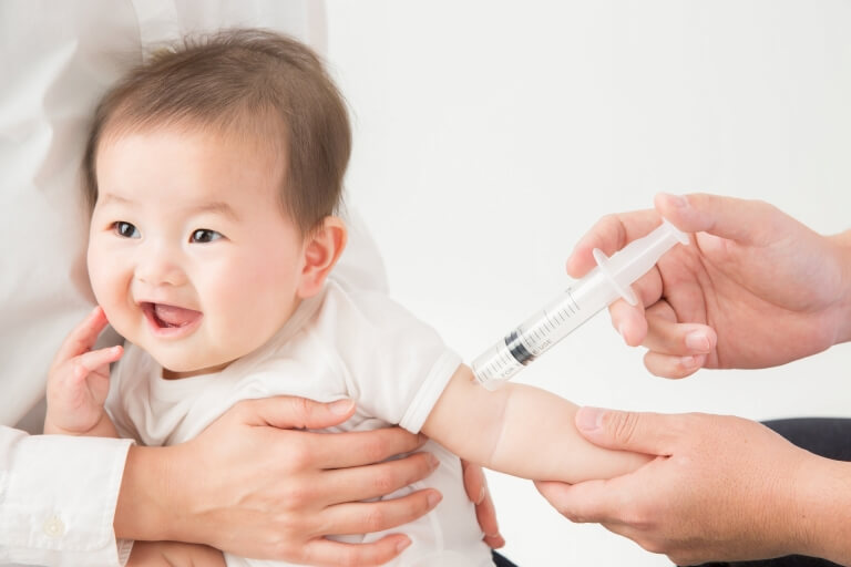子供の予防接種